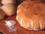 الحكومة الاردنية تدرس استبدال الدعم المباشر للخبز بالبطاقة الذكية