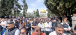 125 ألف فلسطيني يؤدون صلاة الجمعة الثالثة من رمضان في المسجد الأقصى