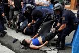 إستياء في تركيا من إعتداء الشرطة على النساء المتظاهرات