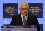 عباس يكلف رئيس جامعة نابلس تشكيل الحكومة الفلسطينية الجديدة