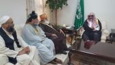 وزير الشؤون الإسلامية يستقبل زعيم جمعية علماء الإسلام في باكستان