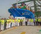 الدمام..ميناء الملك عبدالعزيز يستقبل أكبر سفينة حاويات في تاريخه