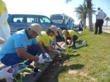 ضمن مهرجان العمل التطوعي 64 طالبا يزرعون 2500 زهرة بشاطئ نصف القمر